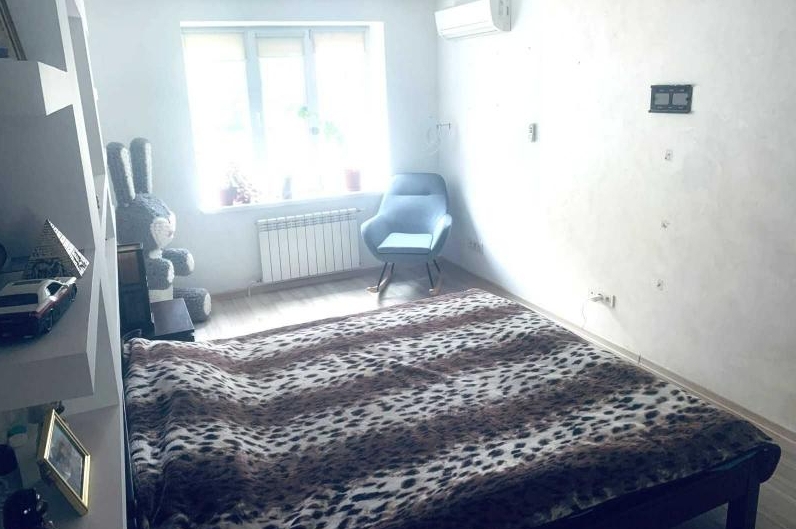продажа трехкомнатной квартиры номер A-174009 в Киевском районе, фото номер 9